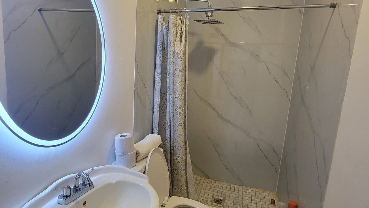 Photo of Bathroom in Palmetto Bay