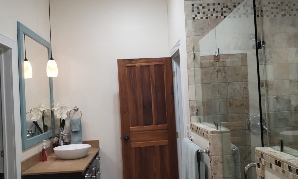 Photo of Bathroom in Palmetto Bay
