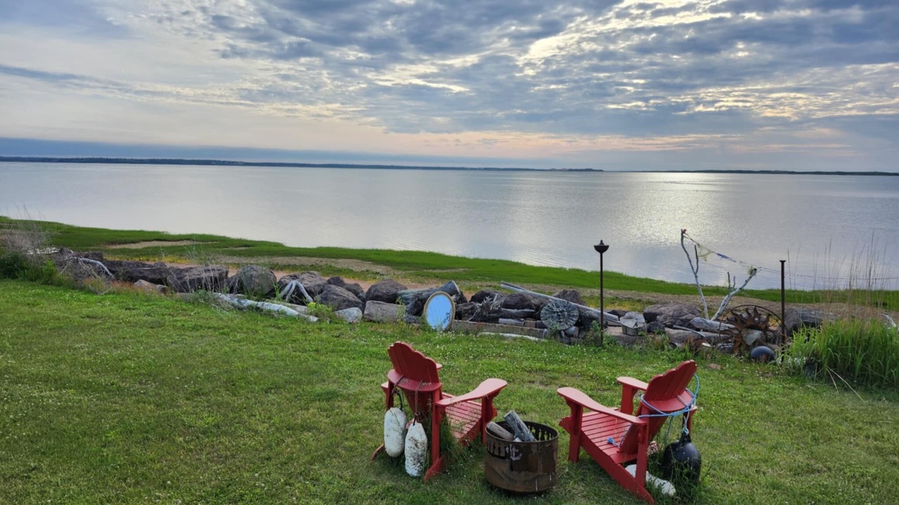 Photo of Outdoor in Blooming Point