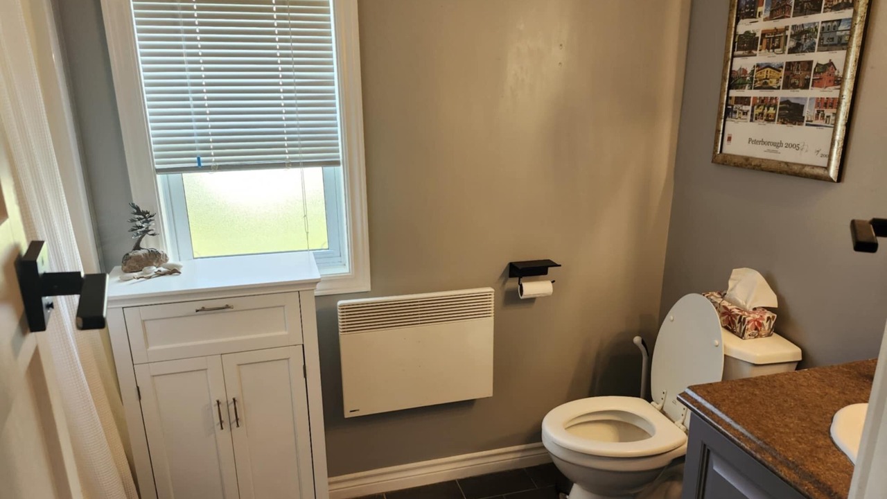 Photo of Bathroom in Blooming Point