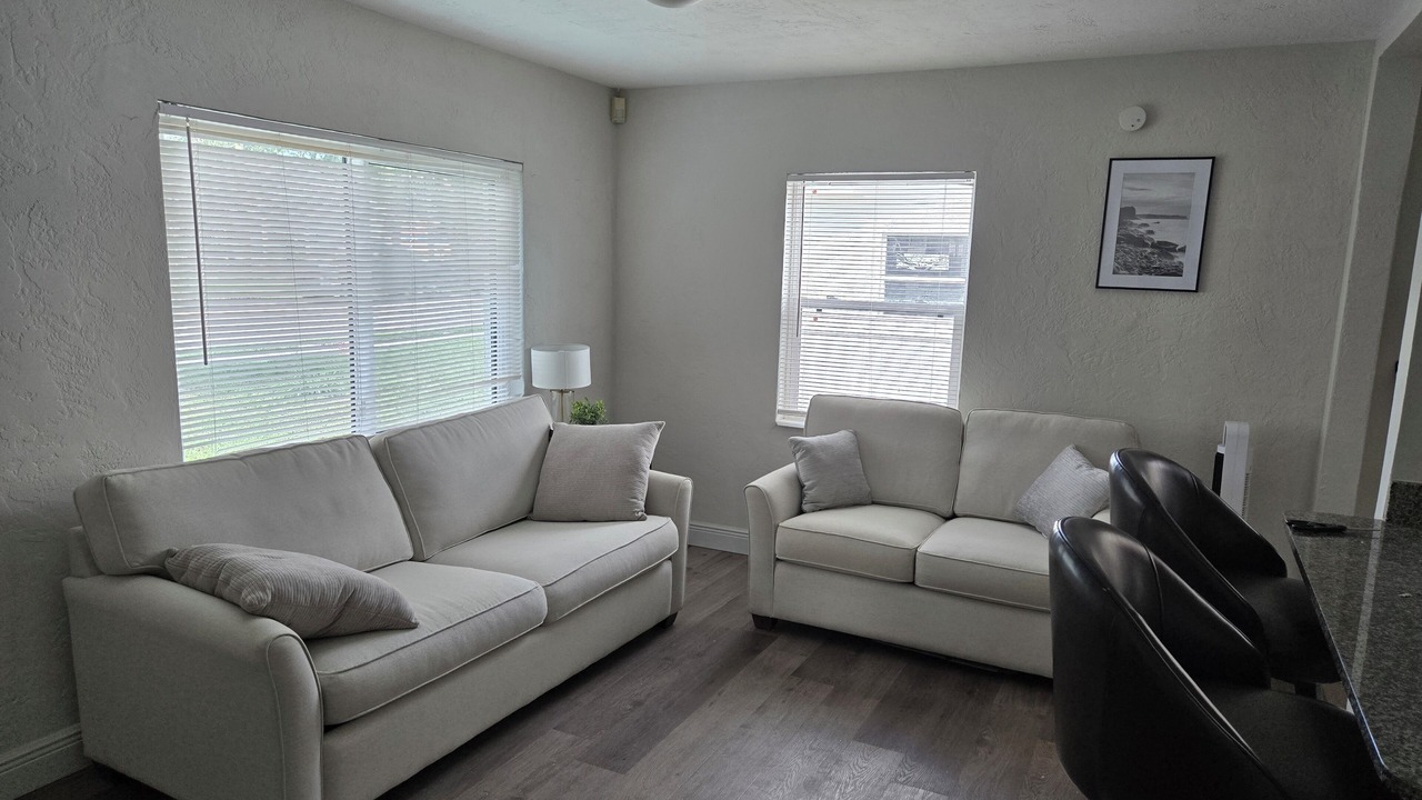 Photo of Livingroom in United Central