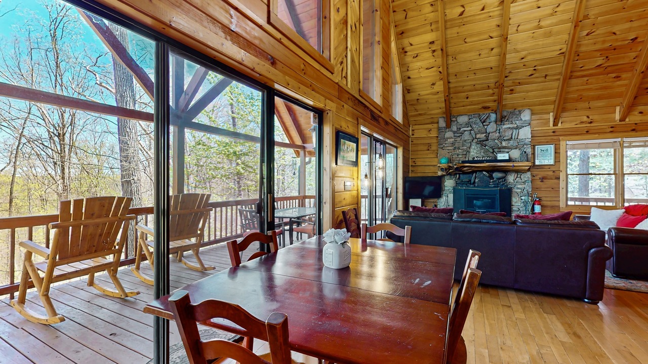 Photo of Livingroom in Necowa Cove