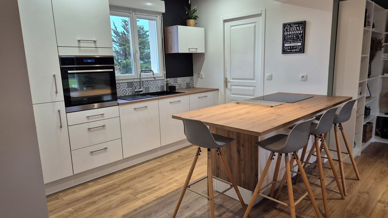 Photo of Kitchen in Saint-Jean-du-Doigt