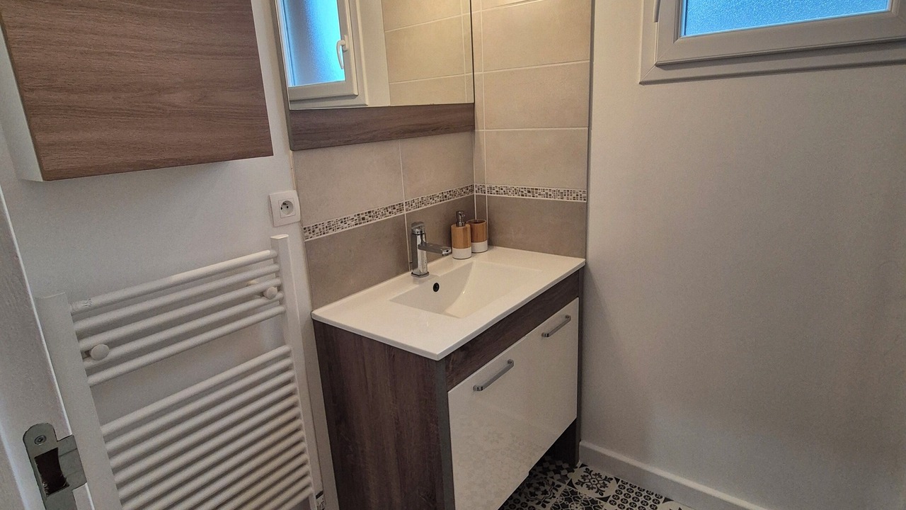 Photo of Bathroom in Saint-Jean-du-Doigt