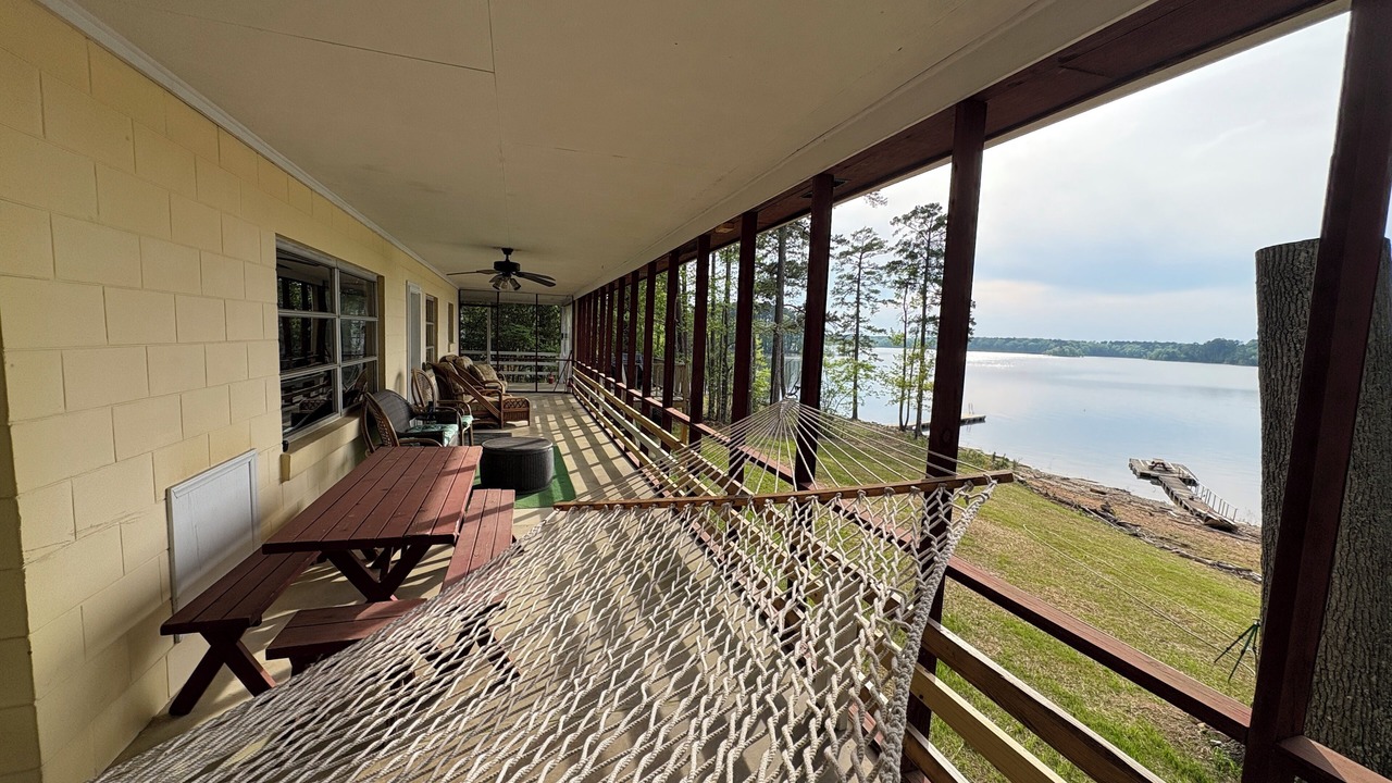 Photo of Outdoor in Clarksville