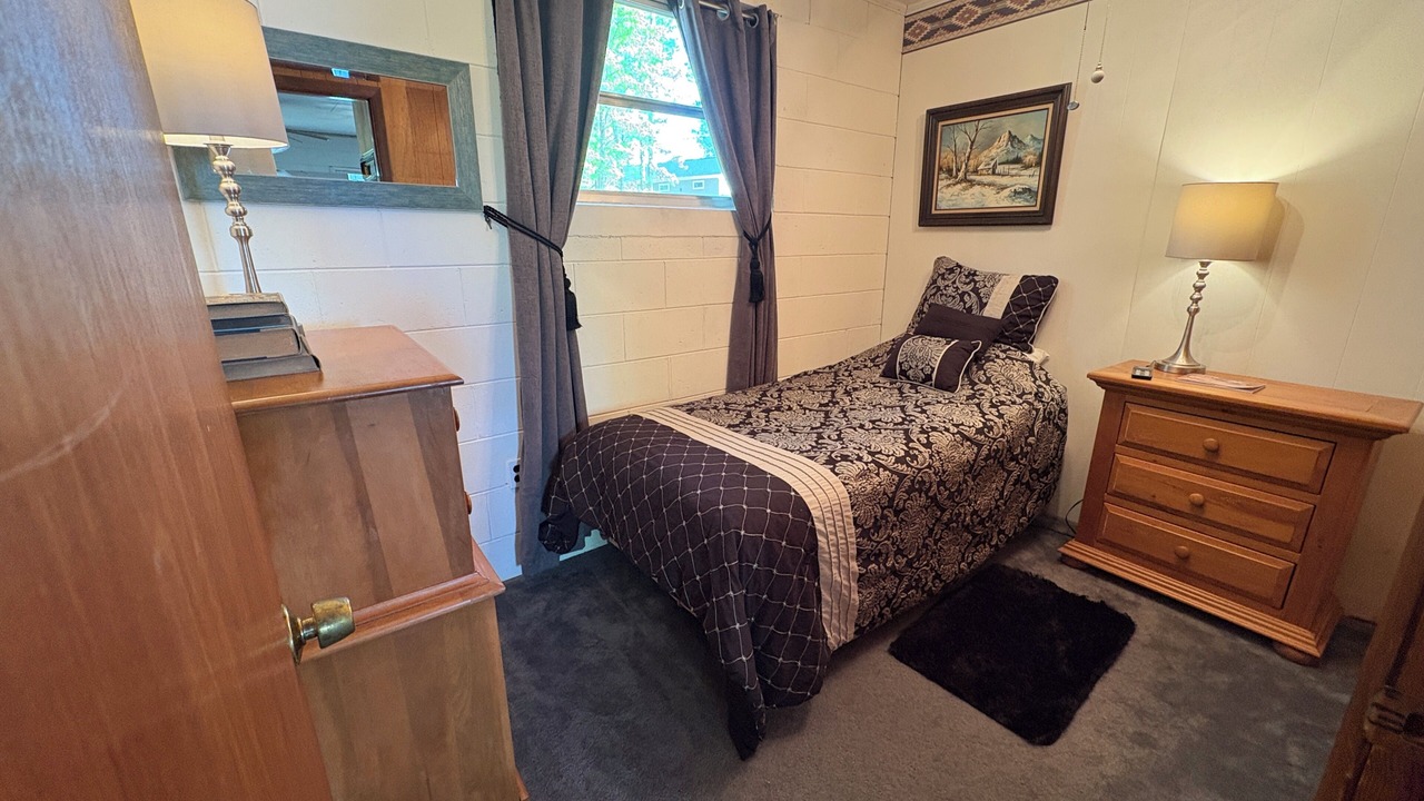 Photo of Bedroom in Clarksville