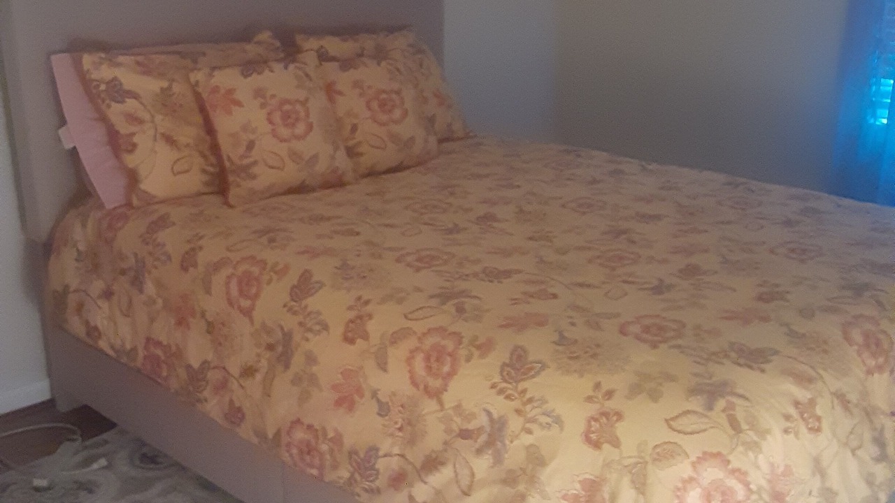 Photo of Bedroom in Lydia