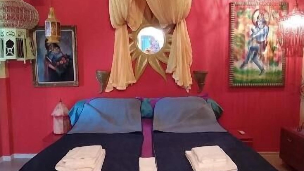 Photo of Bedroom in Drama