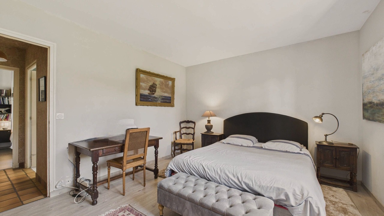 Photo of Bedroom in Louannec