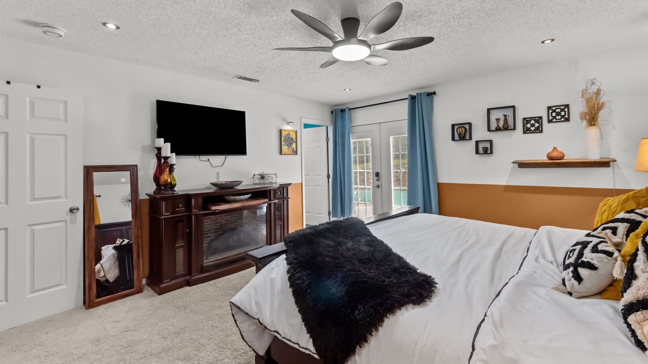 Photo of Bedroom in West Arlington