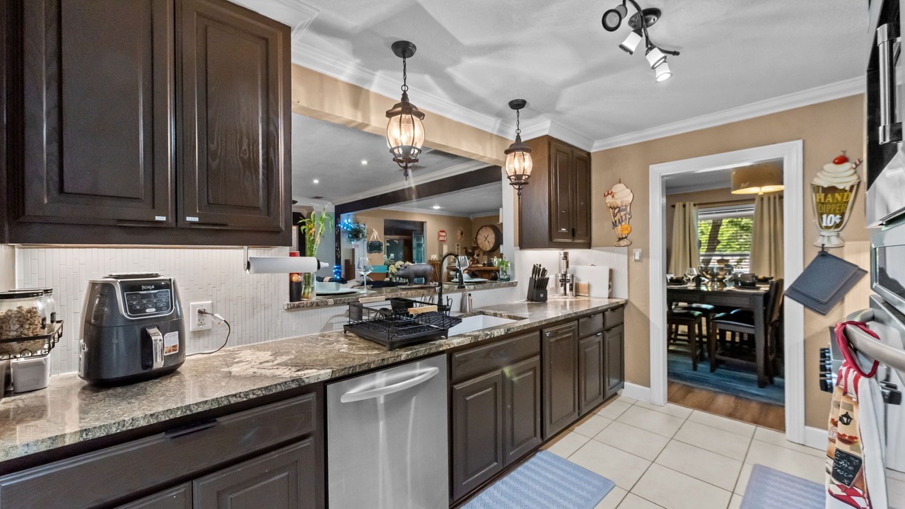 Photo of Kitchen in West Arlington