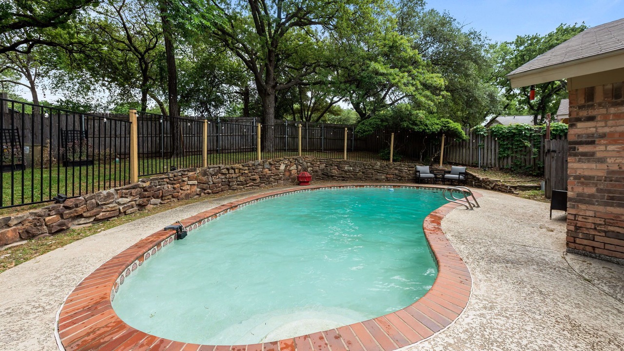 Photo of Outdoor in West Arlington