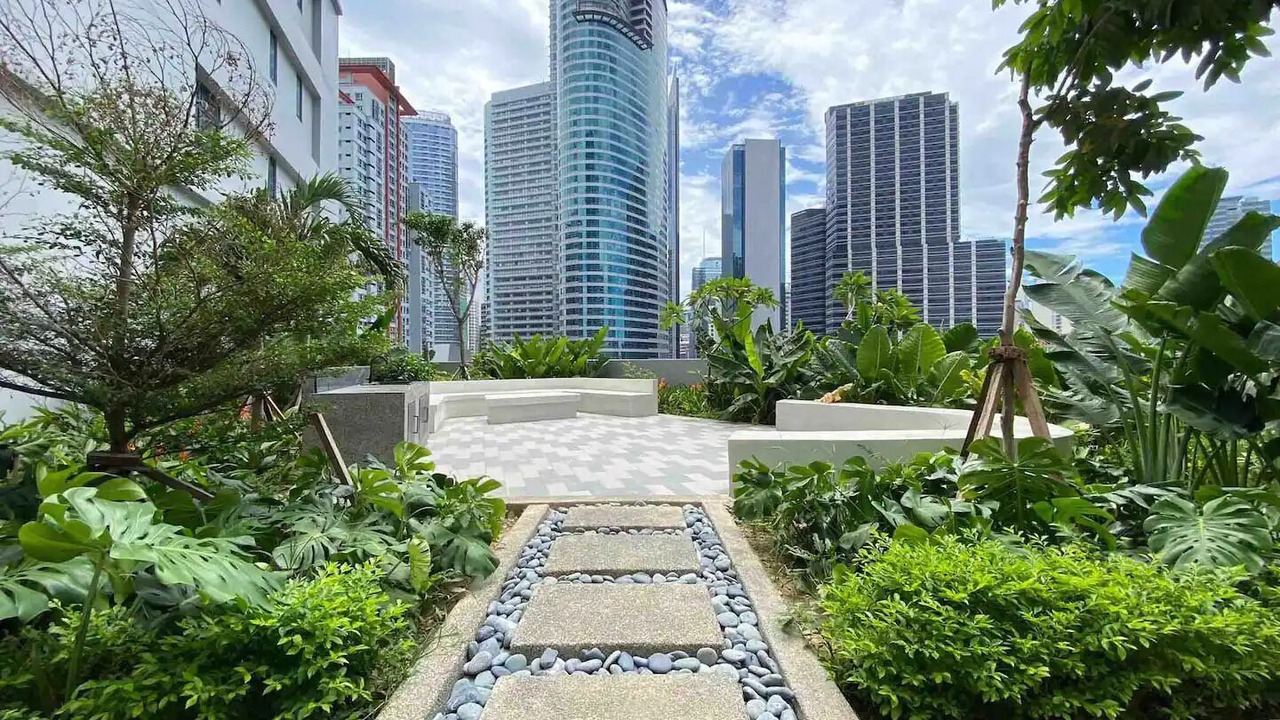 Photo of Outdoor in Salcedo Village