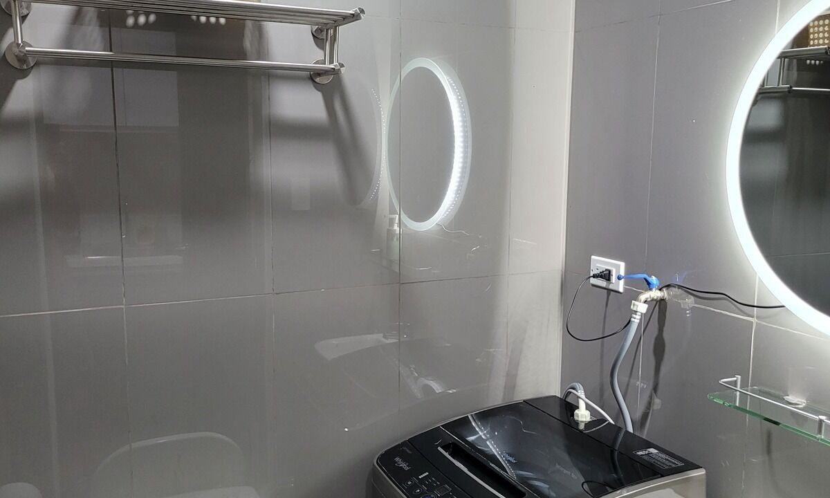 Photo of Bathroom in Salcedo Village