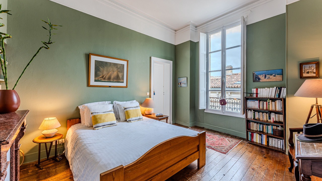 Photo of Bedroom in Bordeaux City Centre