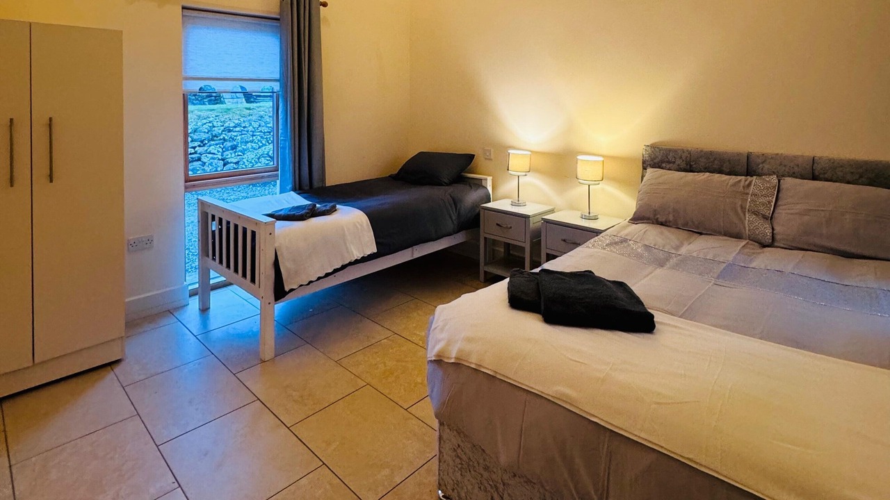 Photo of Bedroom in Templeshanbo