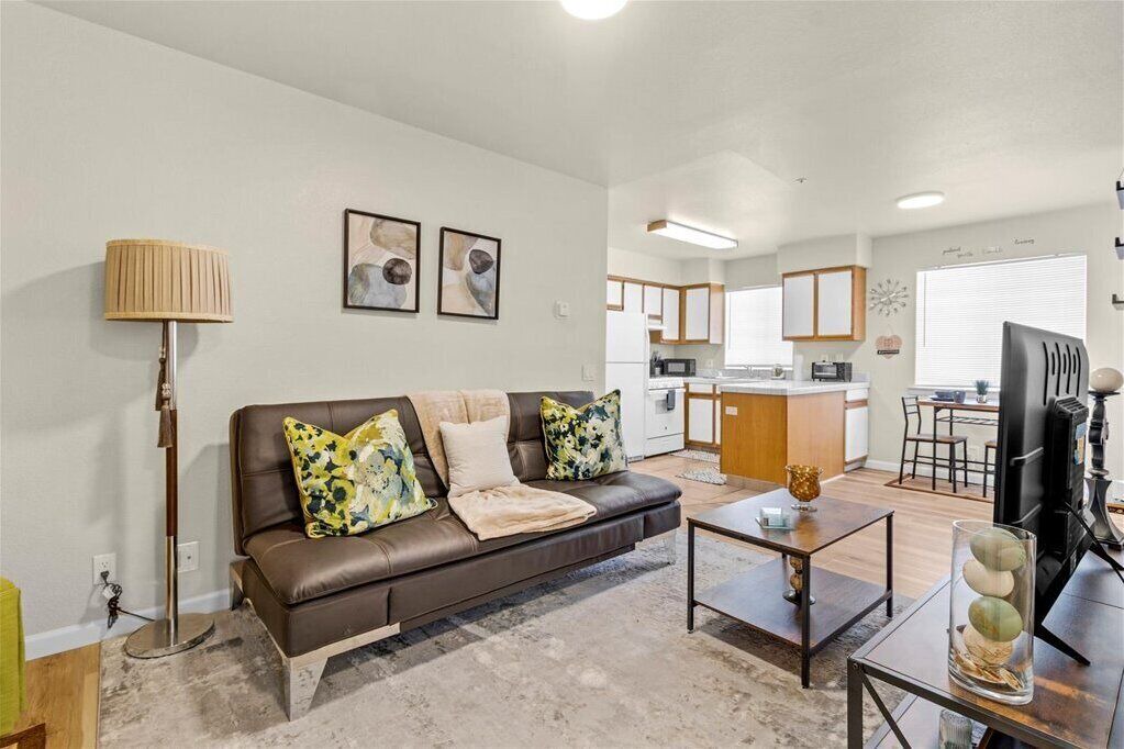 Photo of Livingroom in Prunedale