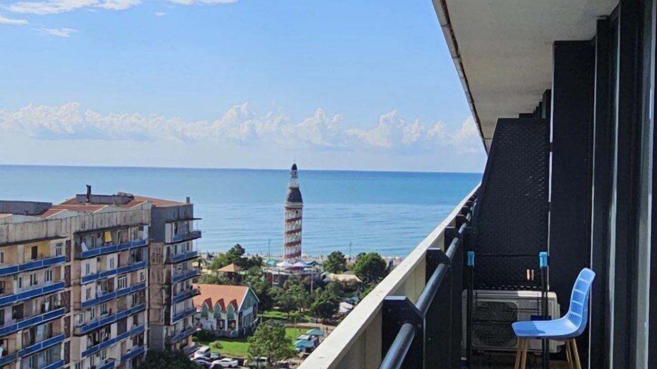 Photo of Patio Balcony in New Boulevard