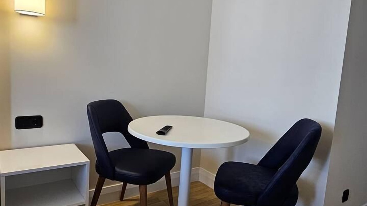 Photo of Livingroom in New Boulevard