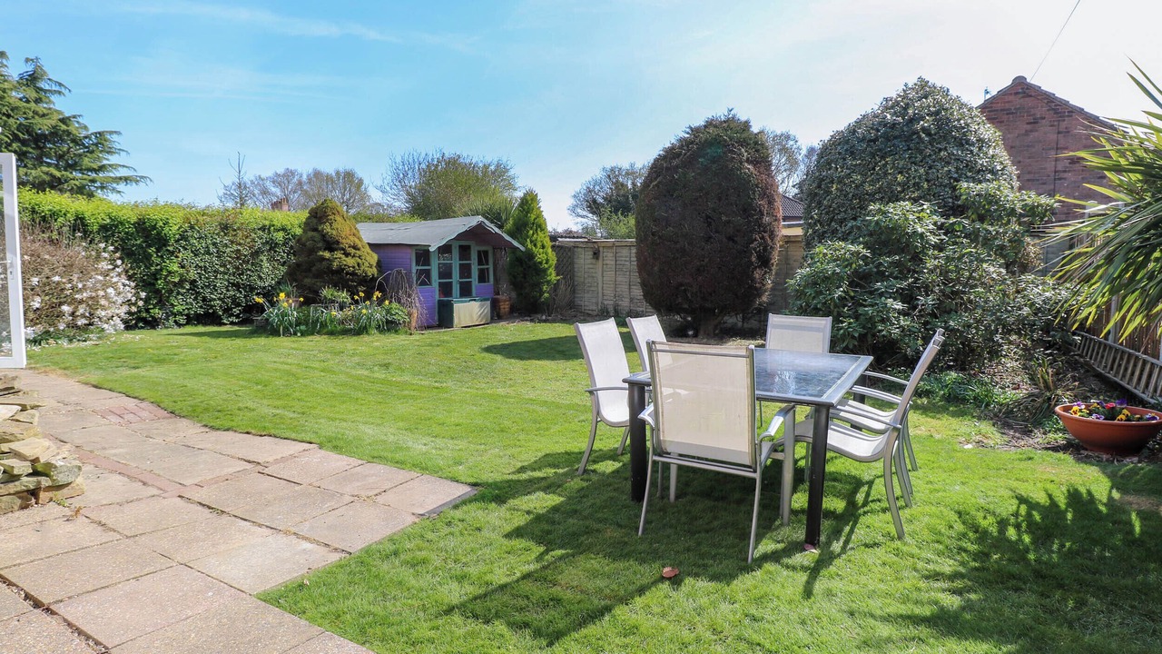 Photo of Outdoor in Stratton Strawless