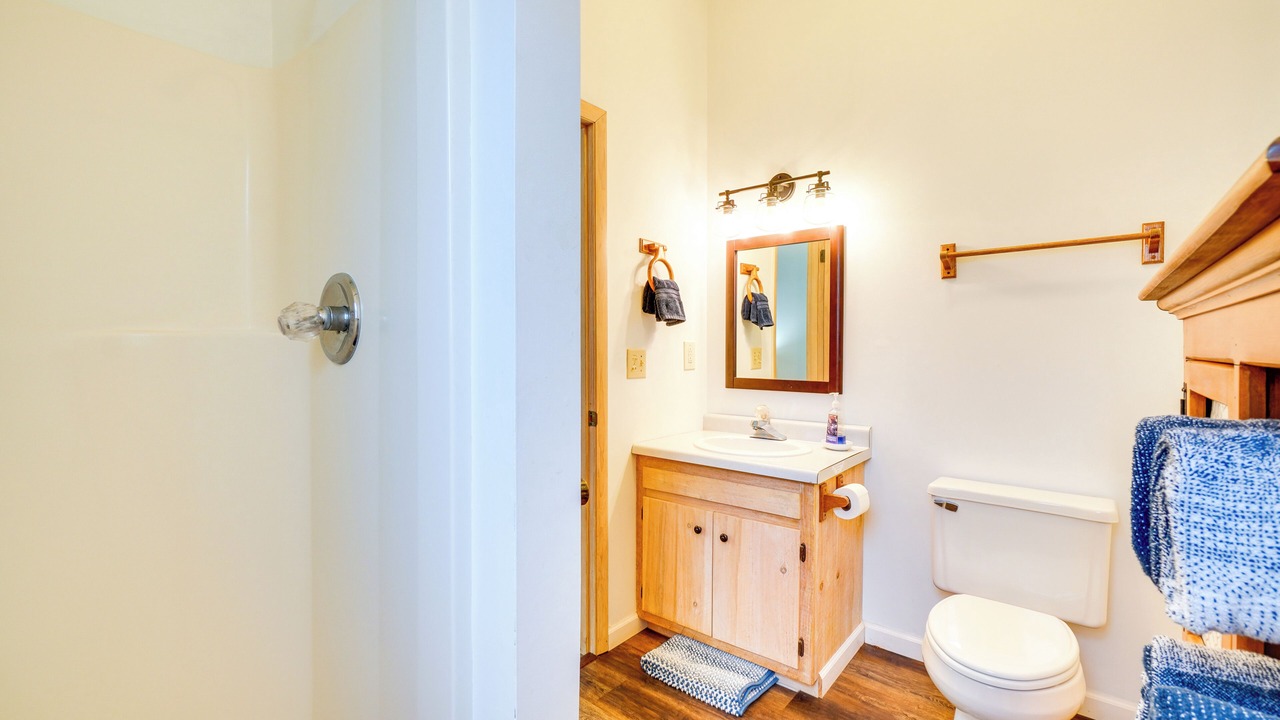 Photo of Bathroom in Unaka