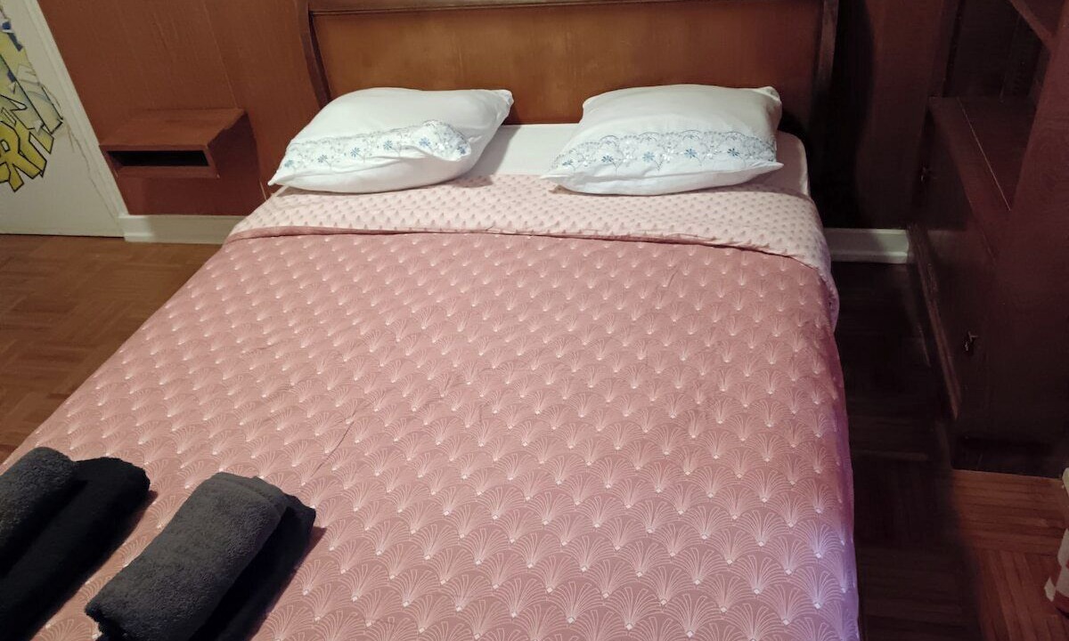Photo of Bedroom in Carhaix-Plouguer