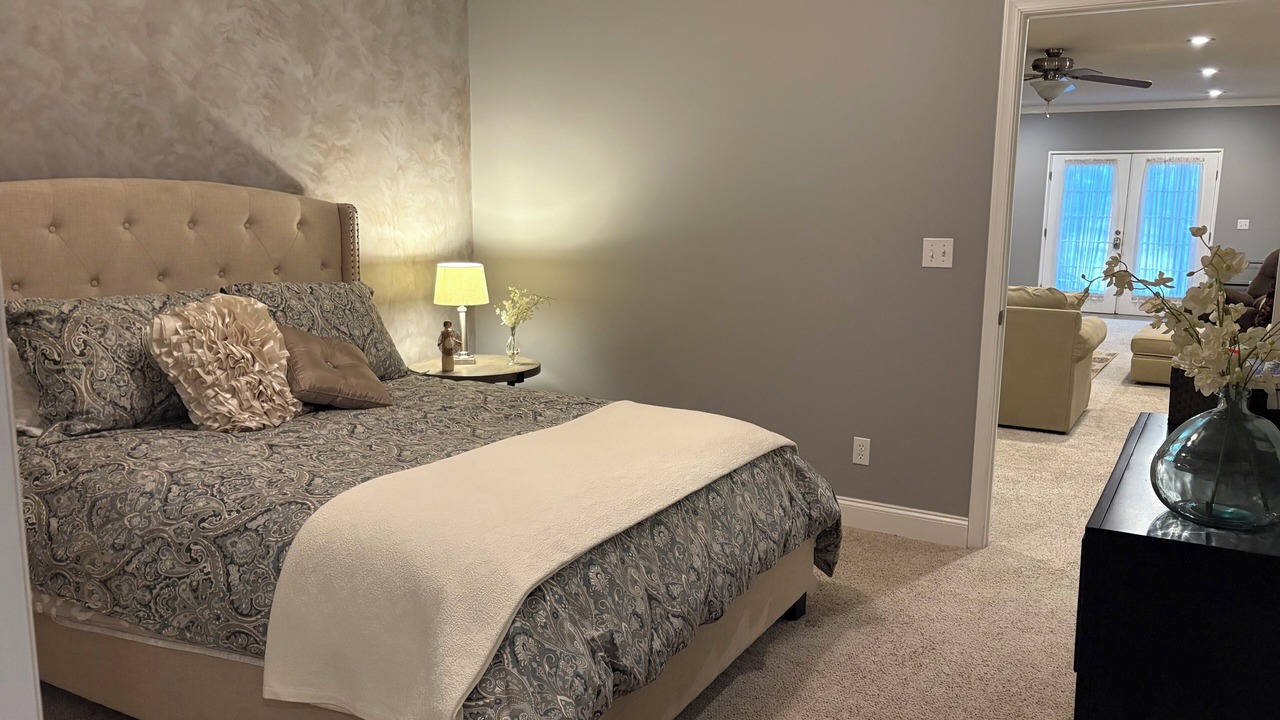 Photo of Bedroom in Forest