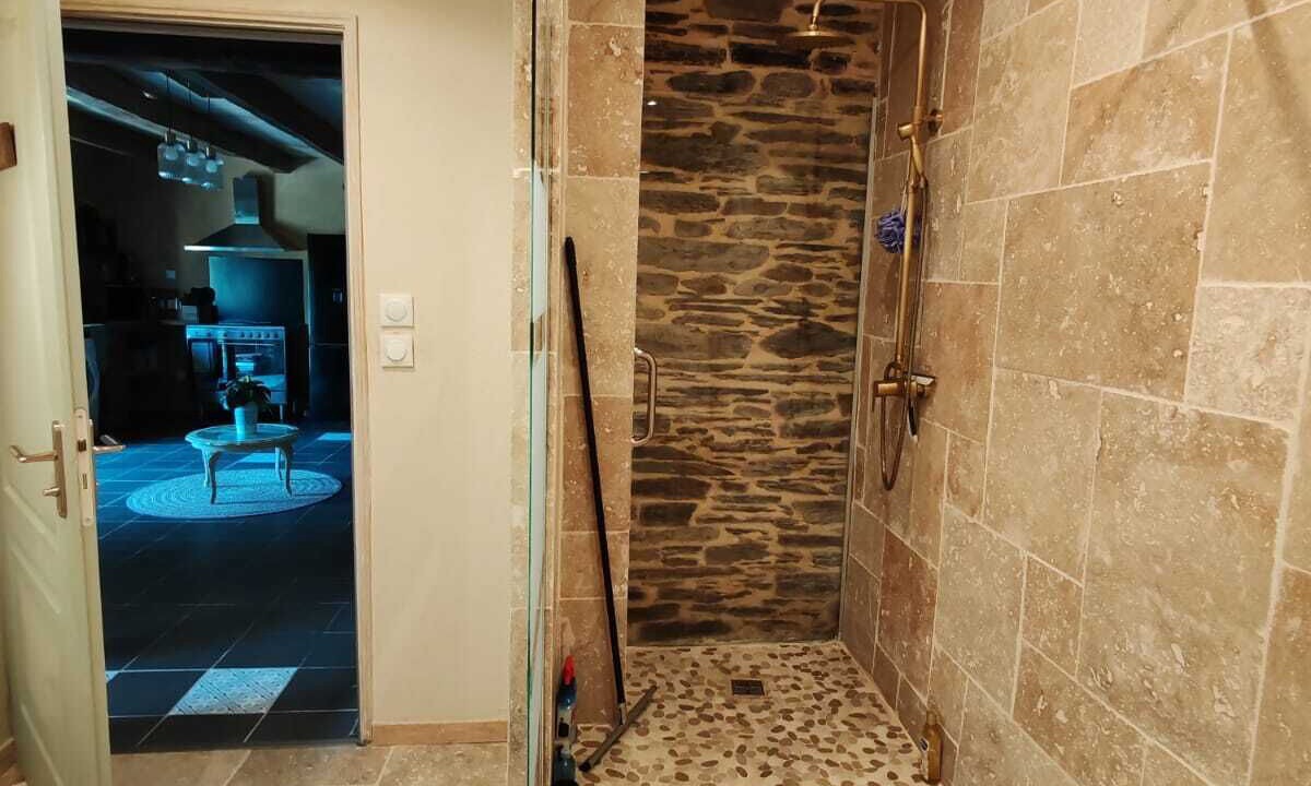 Photo of Bathroom in Bon Repos sur Blavet