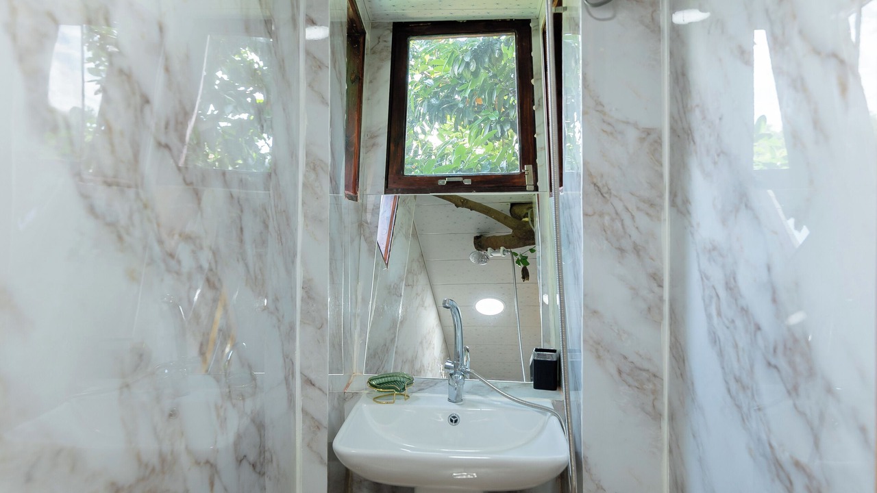 Photo of Bathroom in Kobuleti