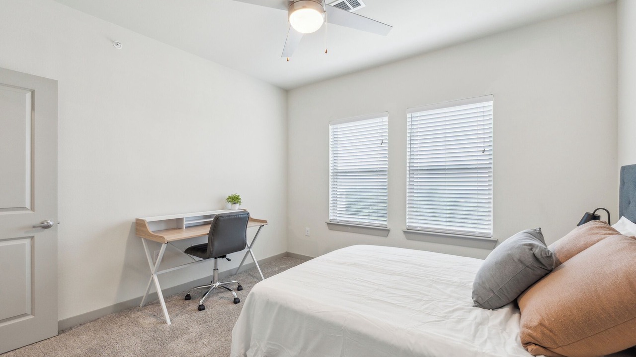 Photo of Bedroom in Cleburne