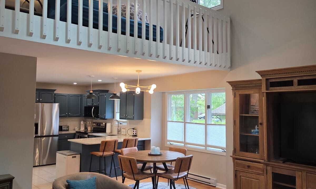 Photo of Livingroom in Westerly