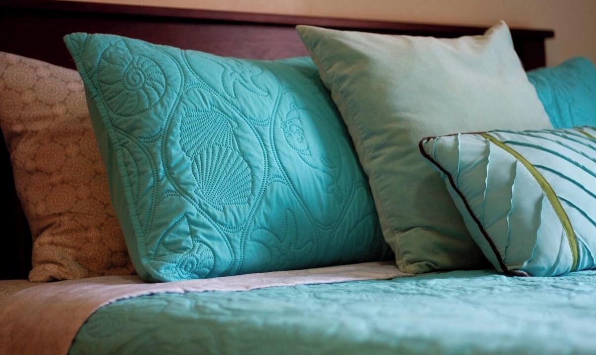 Photo of Bedroom in Antoneys Cay