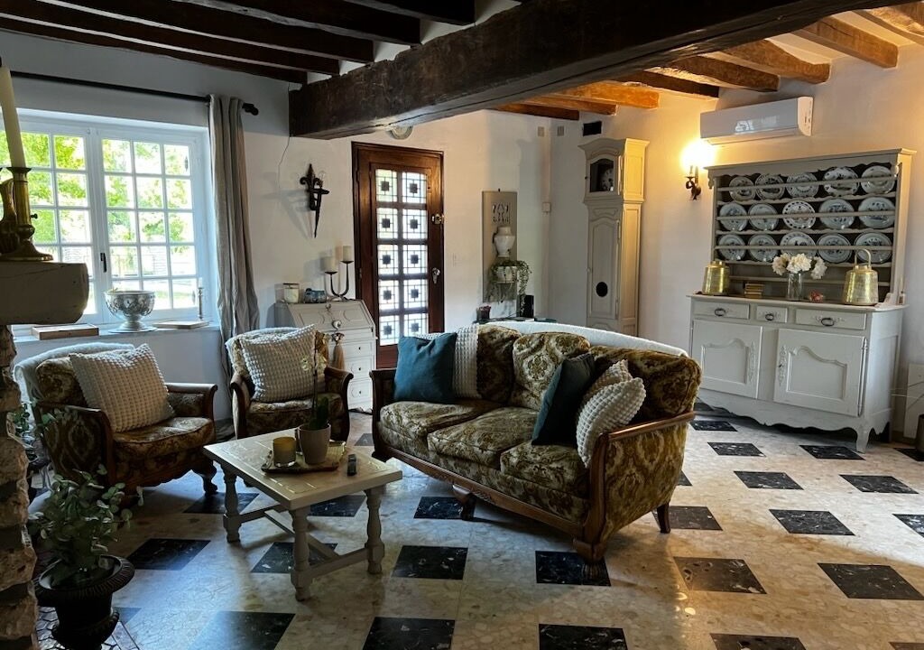 Photo of Livingroom in Gy-en-Sologne