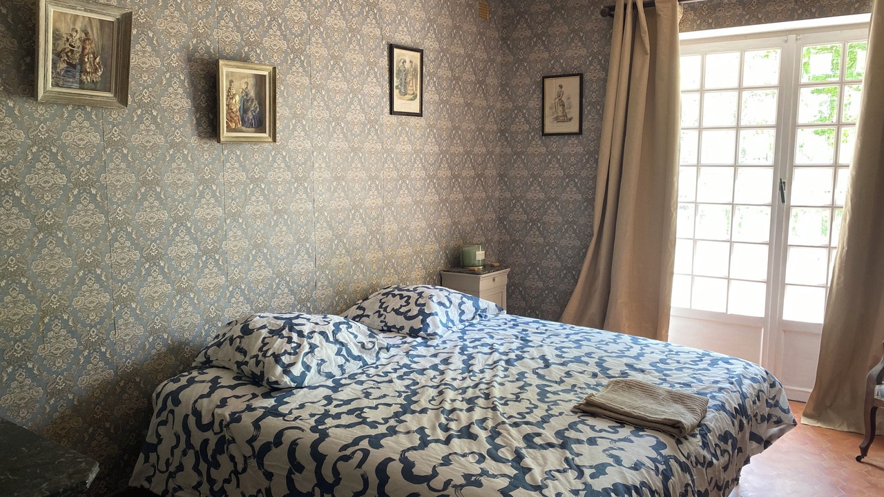 Photo of Bedroom in Gy-en-Sologne
