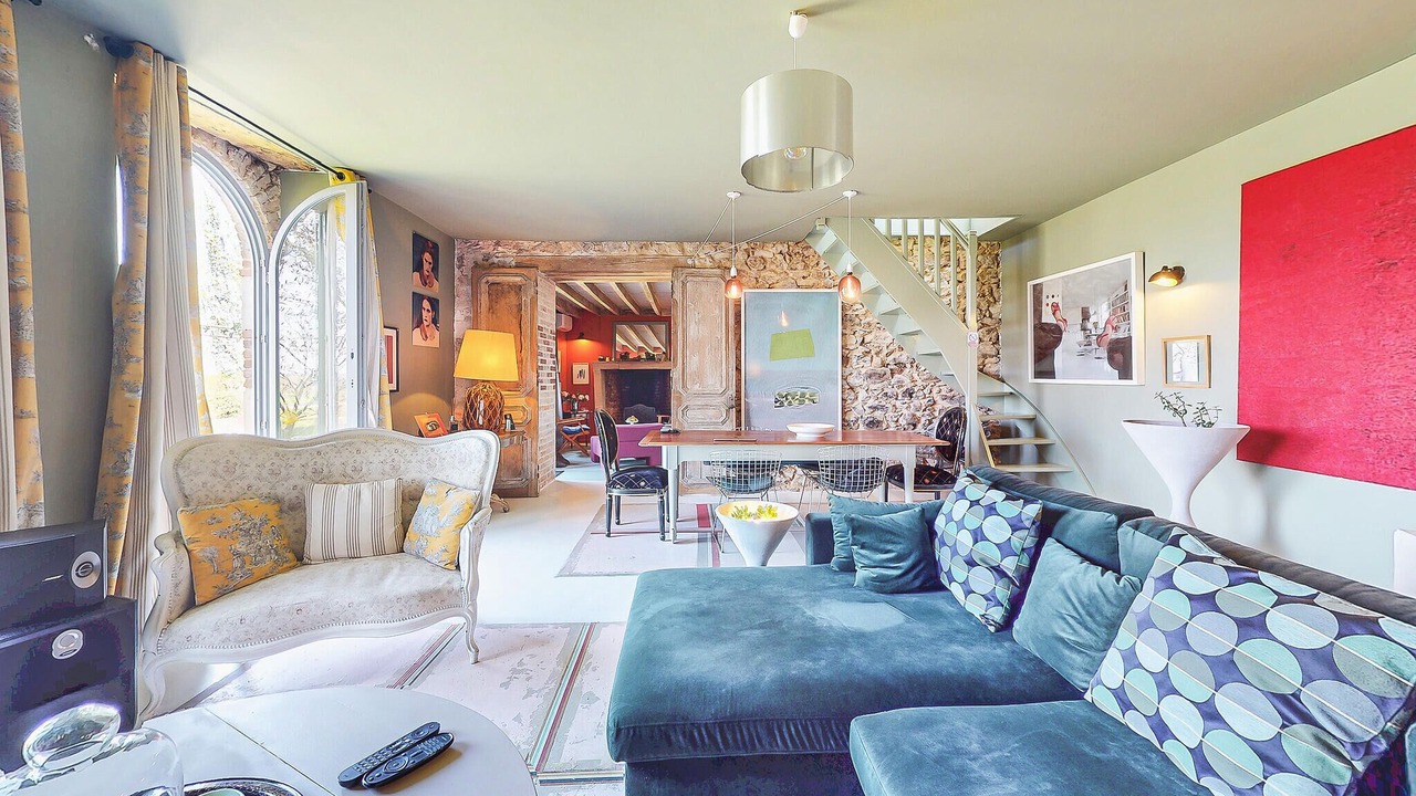 Photo of Bedroom in Villaines-la-Gonais