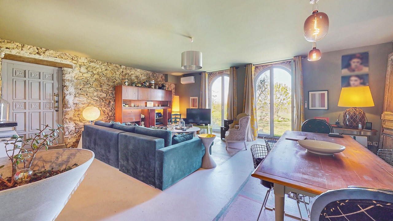Photo of Bedroom in Villaines-la-Gonais