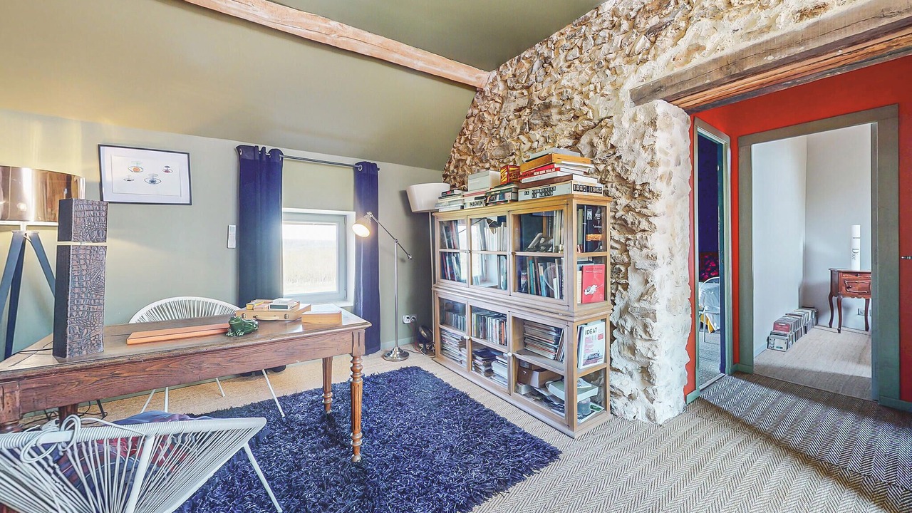 Photo of Bedroom in Villaines-la-Gonais