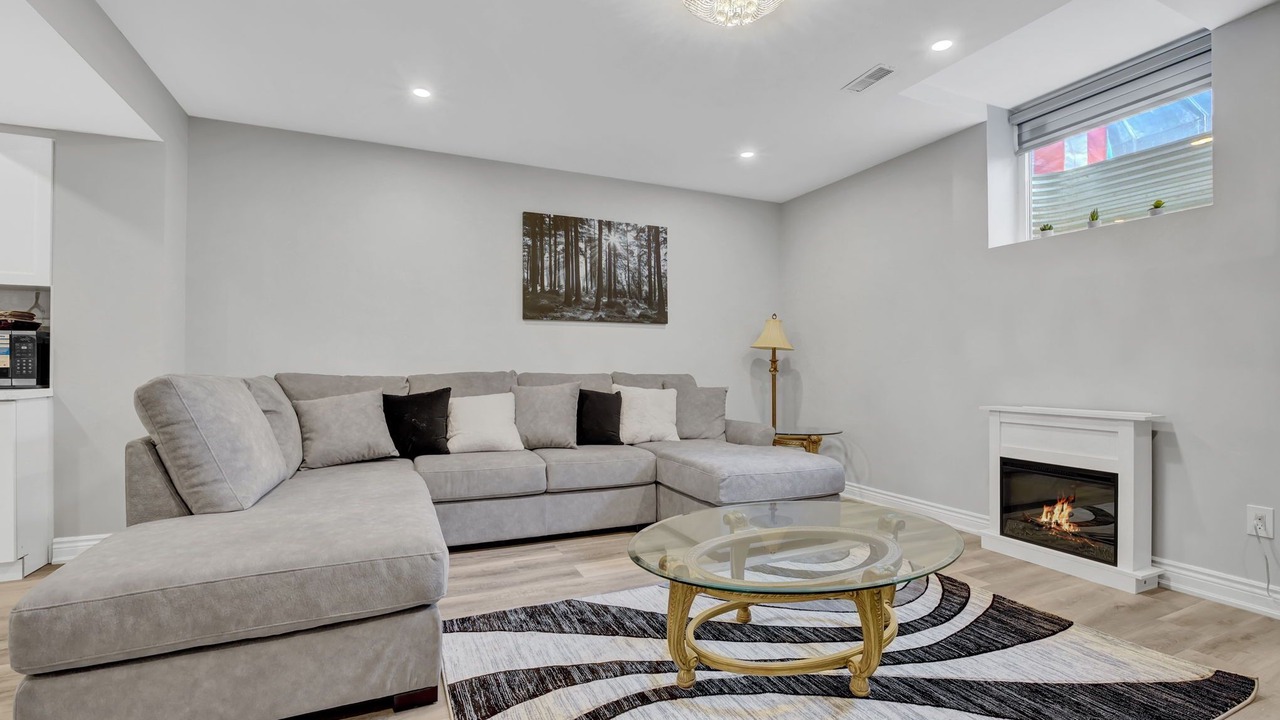 Photo of Livingroom in Hamilton