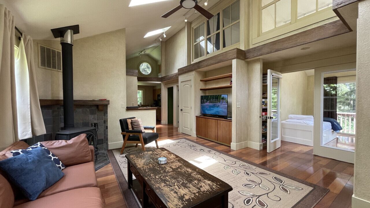 Photo of Livingroom in Orick