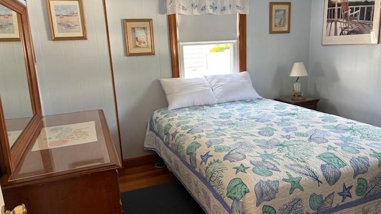Photo of Bedroom in Point Judith