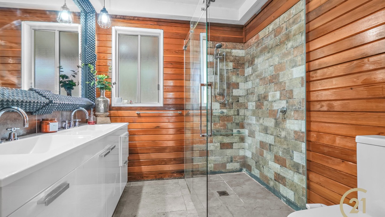 Photo of Bathroom in South Maroota