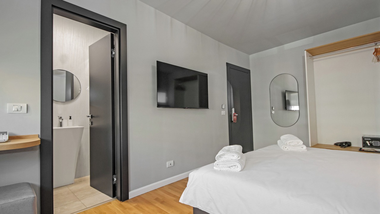 Photo of Bedroom in Sector 2