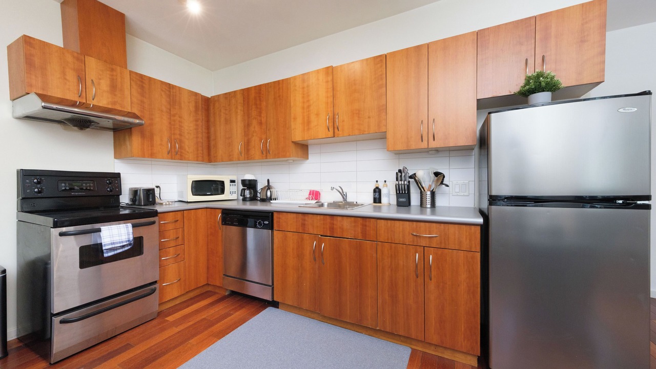 Photo of Kitchen in Coal Harbour