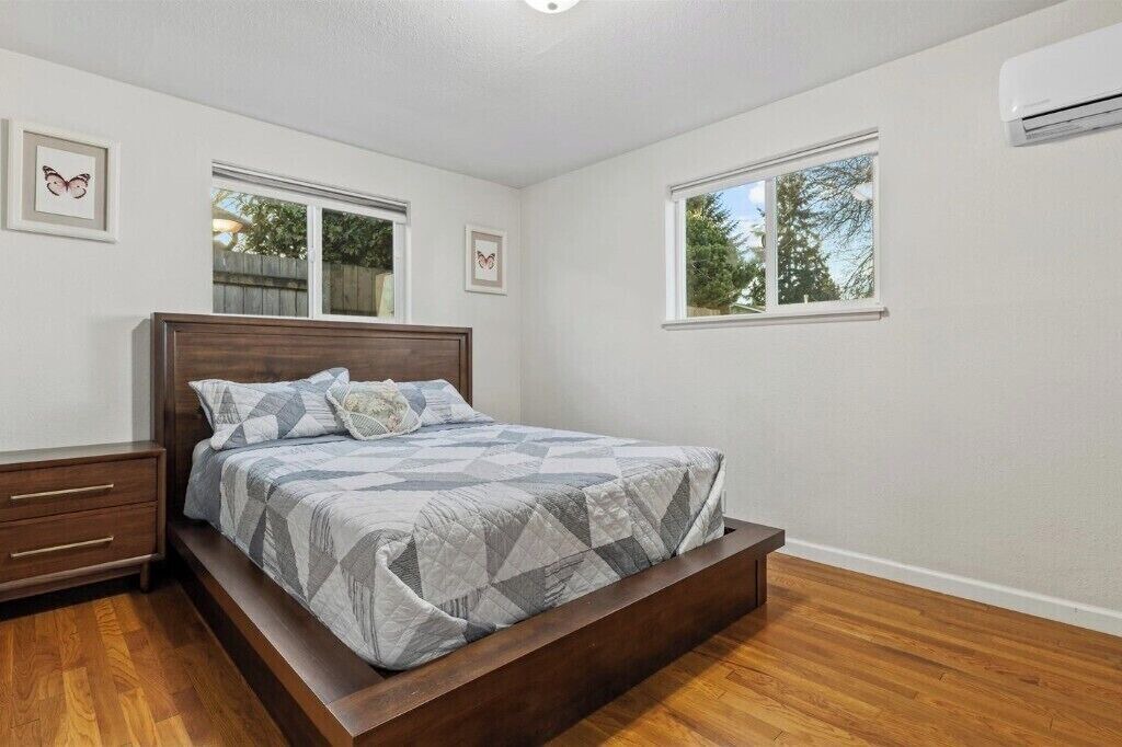 Photo of Bedroom in Highline
