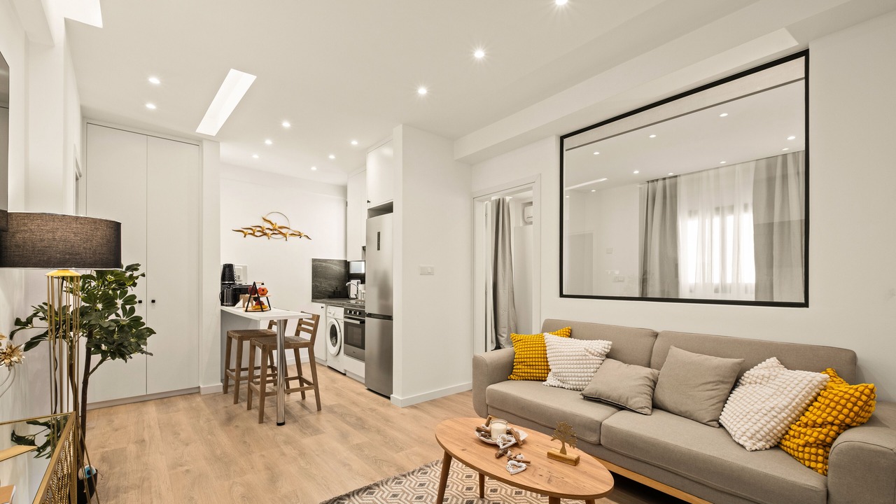 Photo of Livingroom in Larnaca City Centre