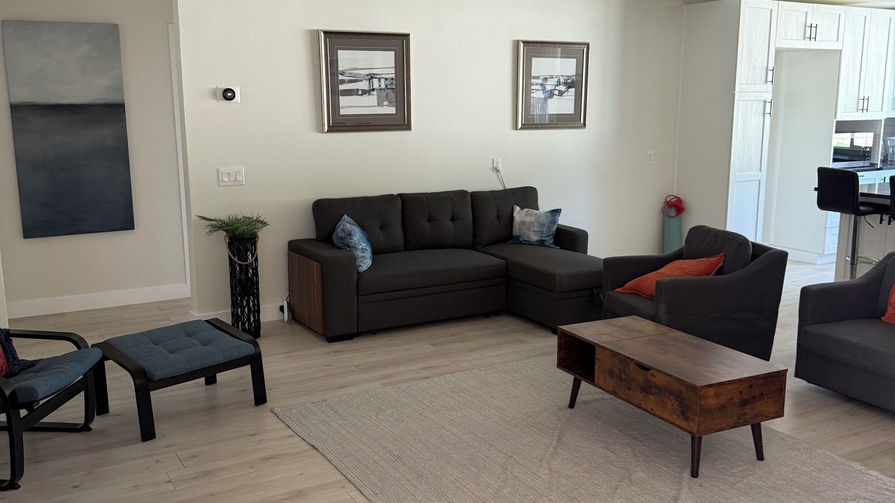 Photo of Livingroom in Lake Balboa