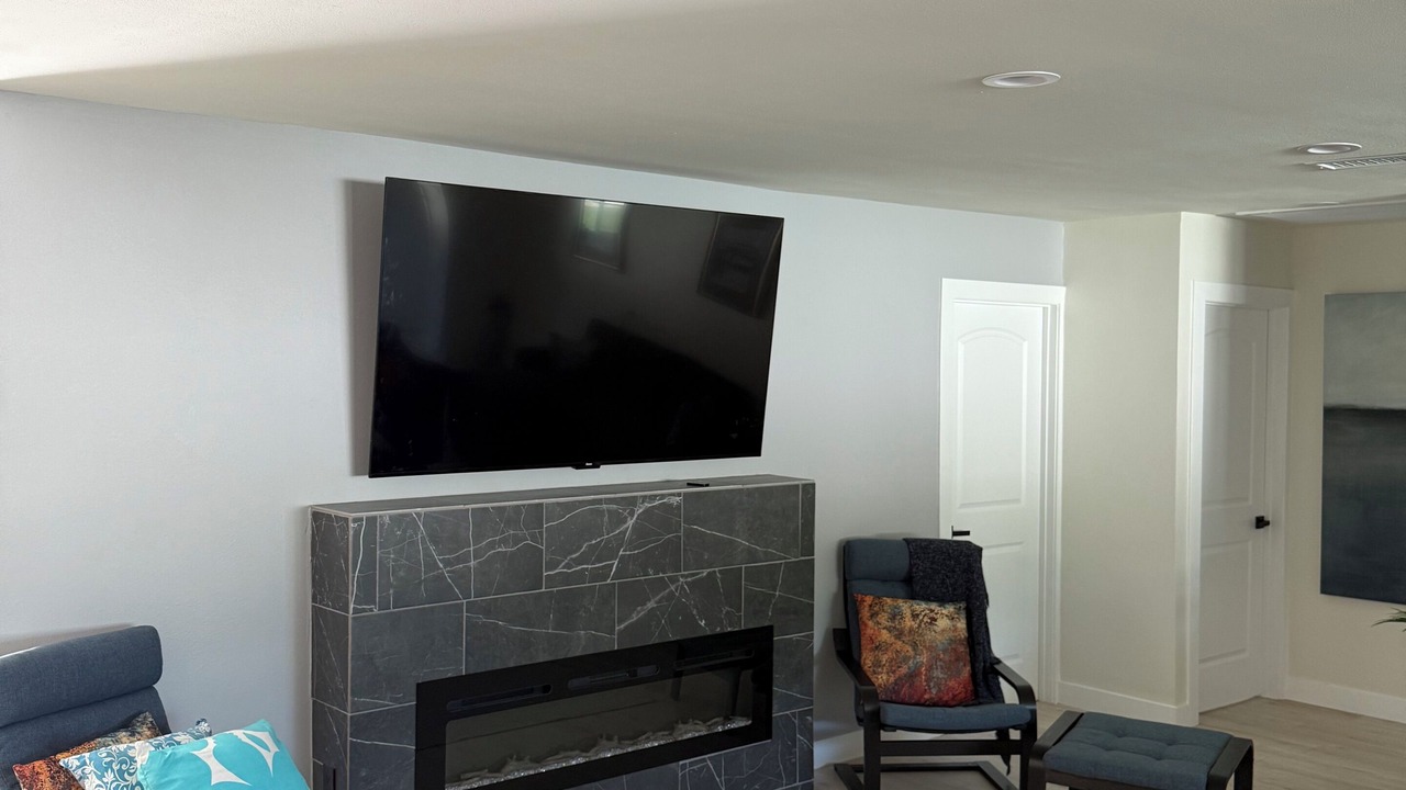 Photo of Livingroom in Lake Balboa