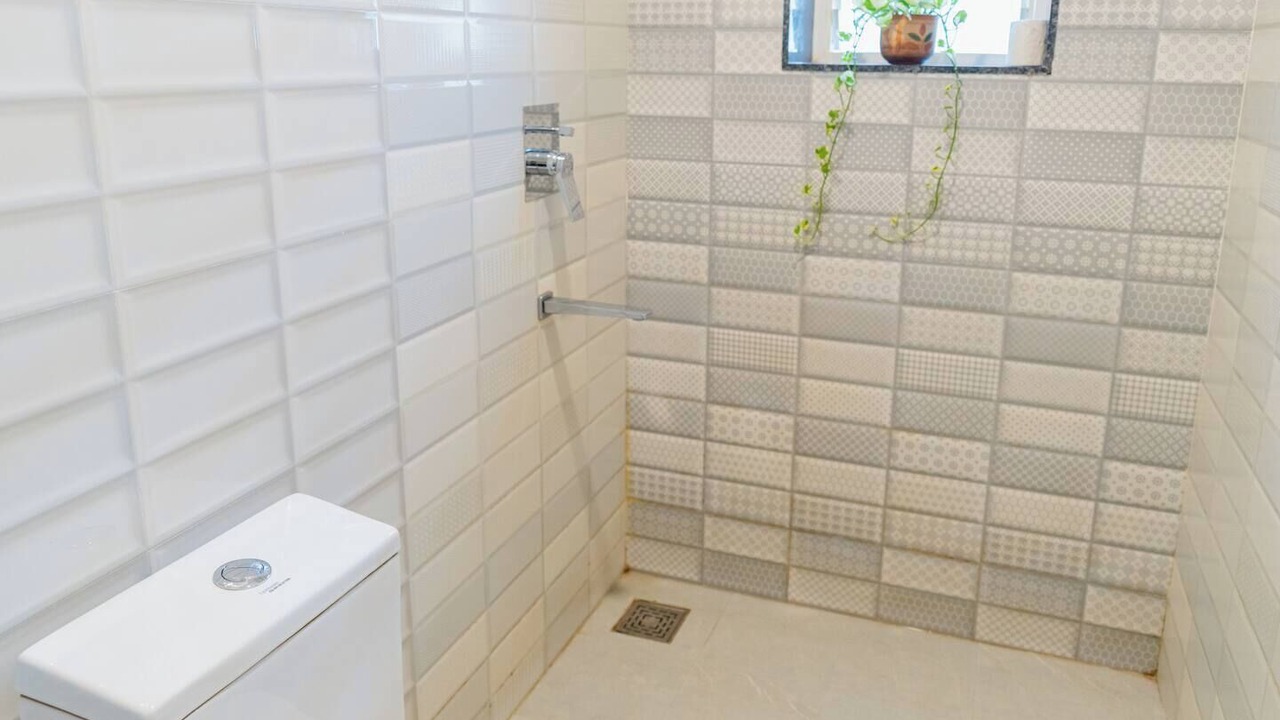 Photo of Bathroom in Gauravaddo
