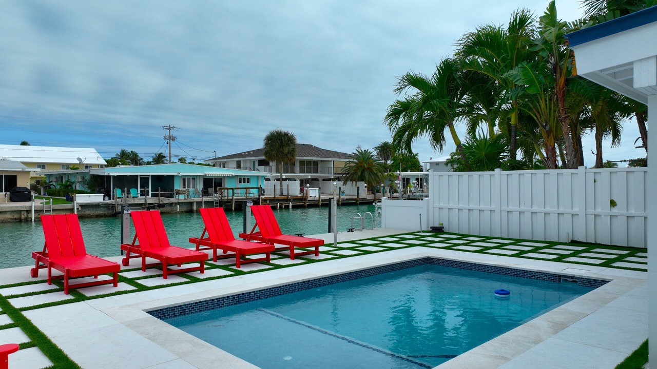 Photo of Outdoor in Coury