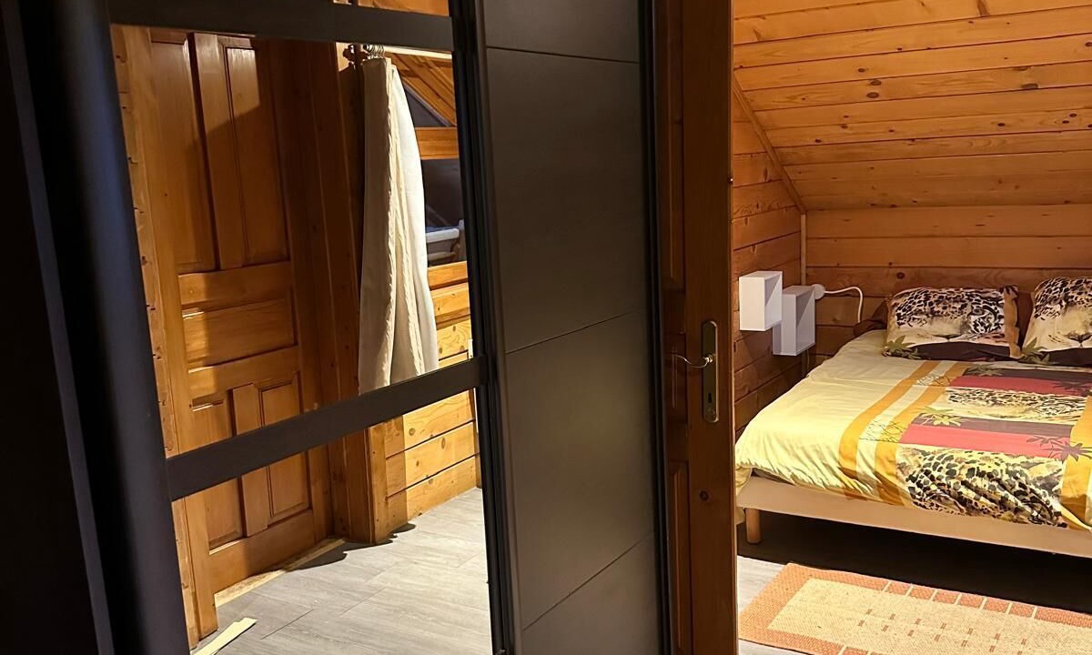 Photo of Bedroom in Flavignac